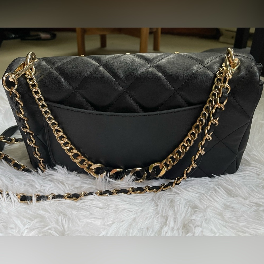 BADGLEY MISCHKA Crossbody Purse Diamond Quilted & Gold Studs - Picture 6 of 10
